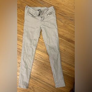 American Eagle size 4